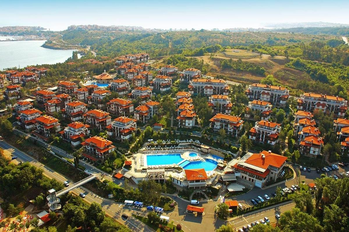 Lilia Sun Apartment Szozopol Kültér fotó